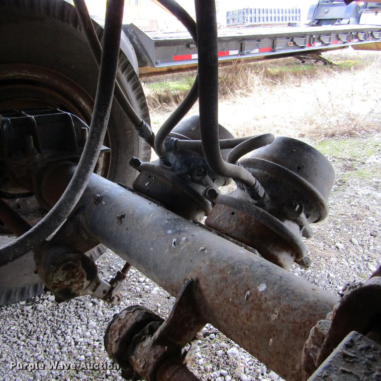 image for item DD2728 1972 Gilmore end dump trailer