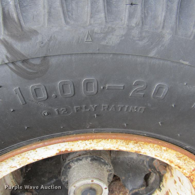 image for item DD2728 1972 Gilmore end dump trailer