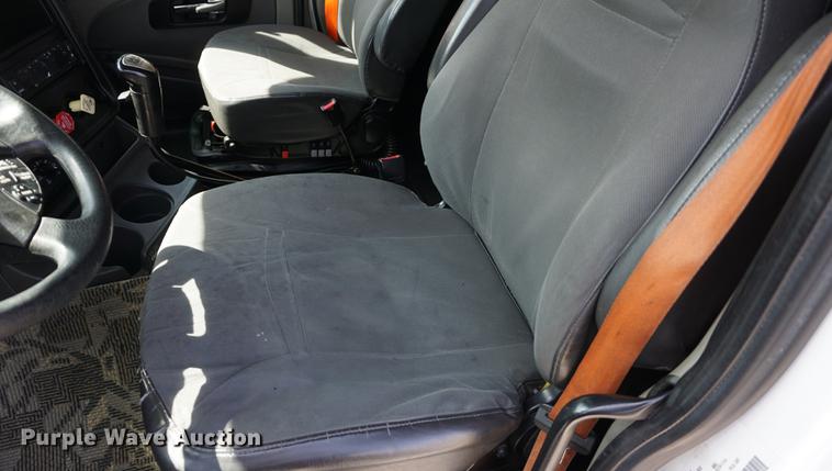 image for item DE3141 2013 International ProStar Plus semi truck