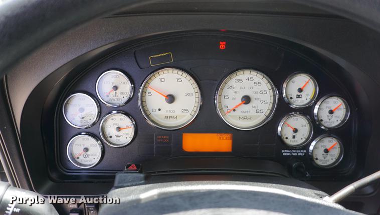 image for item DE3141 2013 International ProStar Plus semi truck