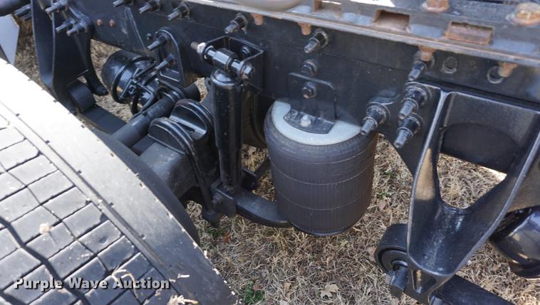 image for item DE3141 2013 International ProStar Plus semi truck