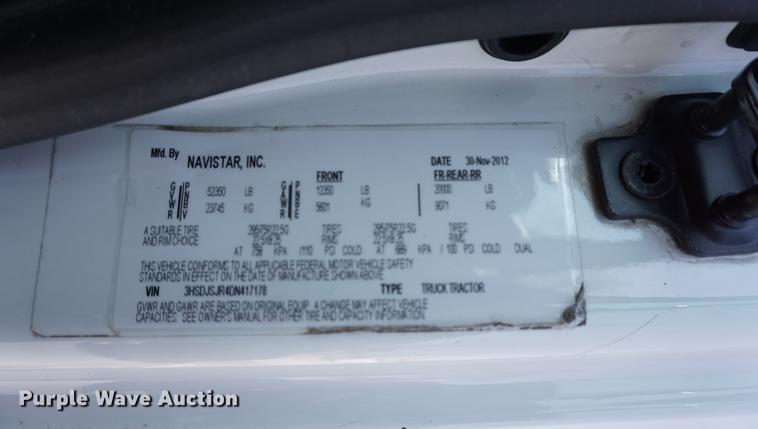 image for item DE3141 2013 International ProStar Plus semi truck