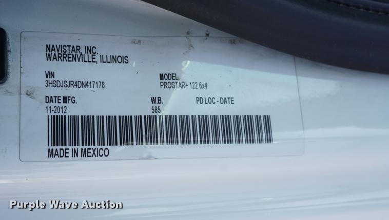 image for item DE3141 2013 International ProStar Plus semi truck