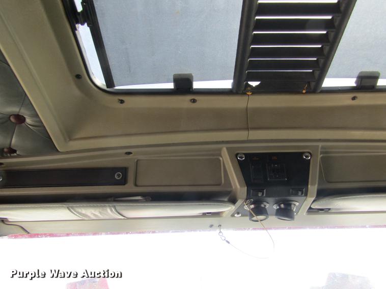 image for item DE6662 1999 Kenworth T600 semi truck