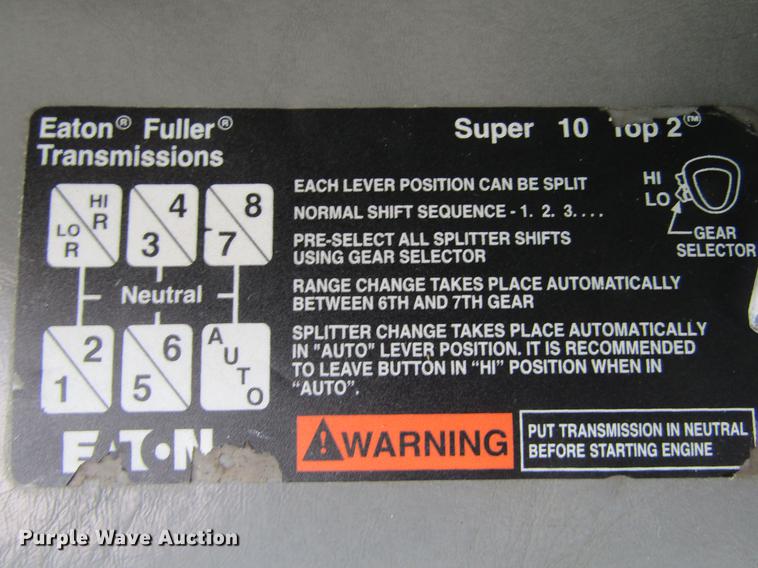 image for item DE6662 1999 Kenworth T600 semi truck