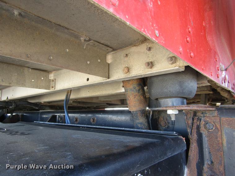 image for item DE6662 1999 Kenworth T600 semi truck