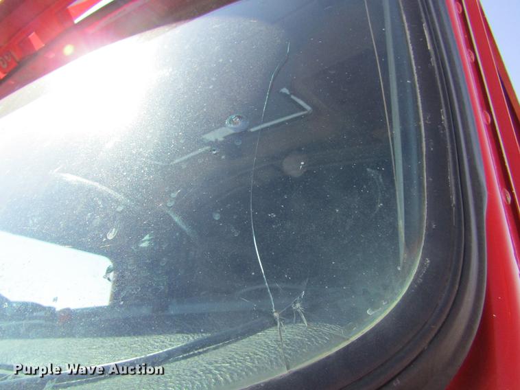 image for item DE6662 1999 Kenworth T600 semi truck