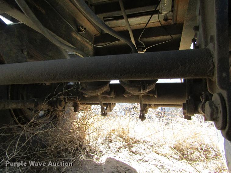 image for item DE6667 1971 Heil end dump trailer