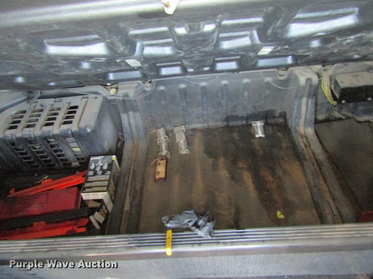 image for item DE6668 2006 Freightliner Columbia semi truck