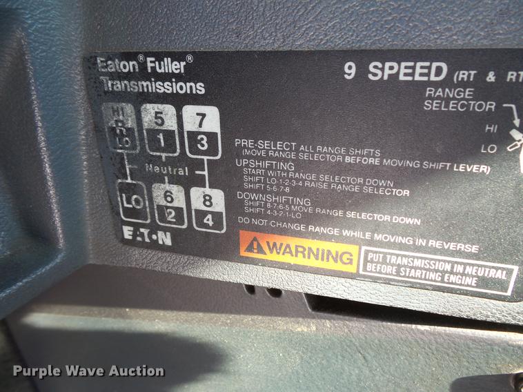 image for item DV9595 1993 Mack CH613 semi truck