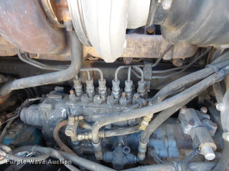 image for item DV9595 1993 Mack CH613 semi truck