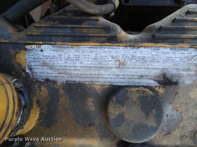 image for item DV9599 1993 International 9400 semi truck