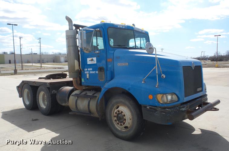 image for item K6278 1998 International 9100 flatbed truck