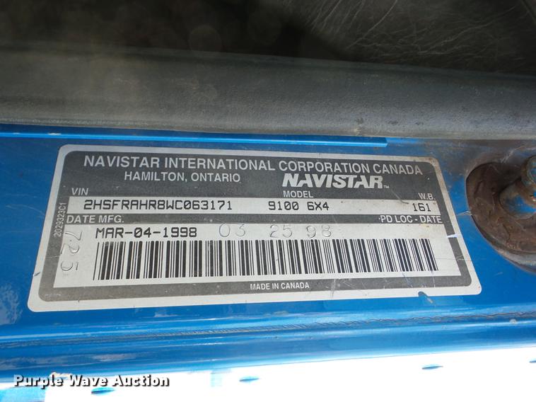 image for item K6278 1998 International 9100 flatbed truck