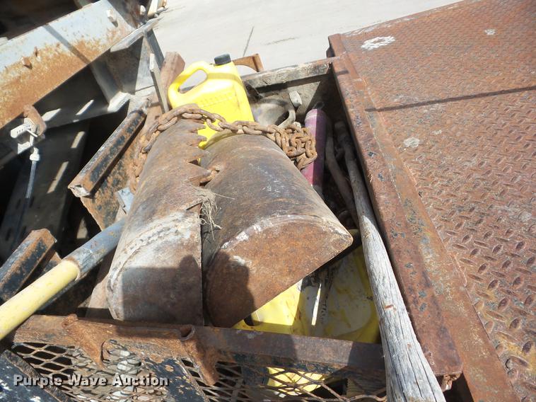 image for item K6278 1998 International 9100 flatbed truck