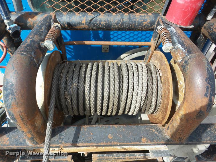 image for item K6278 1998 International 9100 flatbed truck