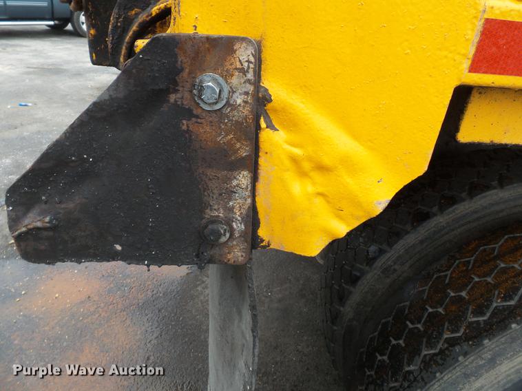 image for item DB7229 2006 International 7400 dump truck