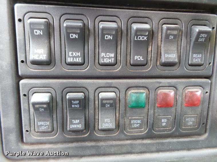 image for item DB7229 2006 International 7400 dump truck