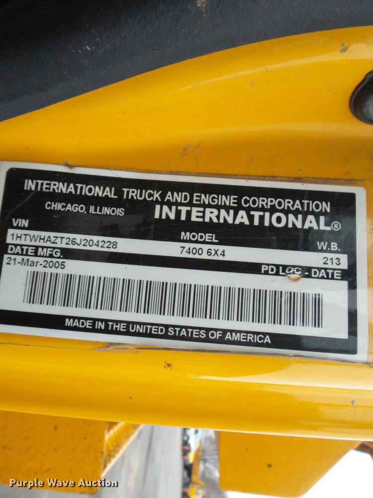 image for item DB7229 2006 International 7400 dump truck