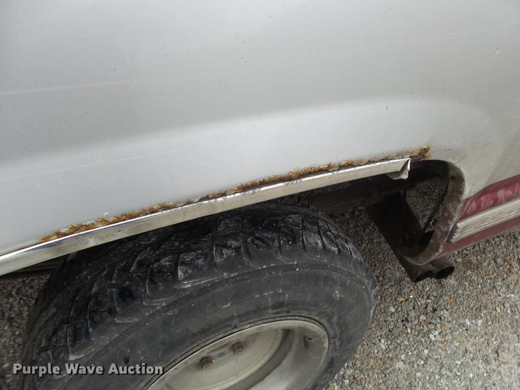 image for item DB7265 1989 Chevrolet C1500 pickup truck