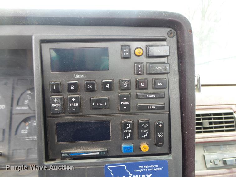 image for item DB7265 1989 Chevrolet C1500 pickup truck