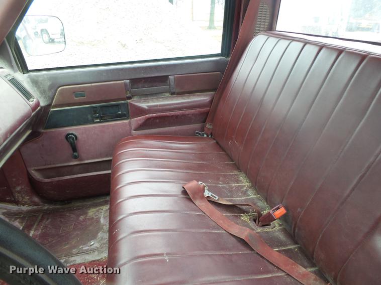 image for item DB7265 1989 Chevrolet C1500 pickup truck