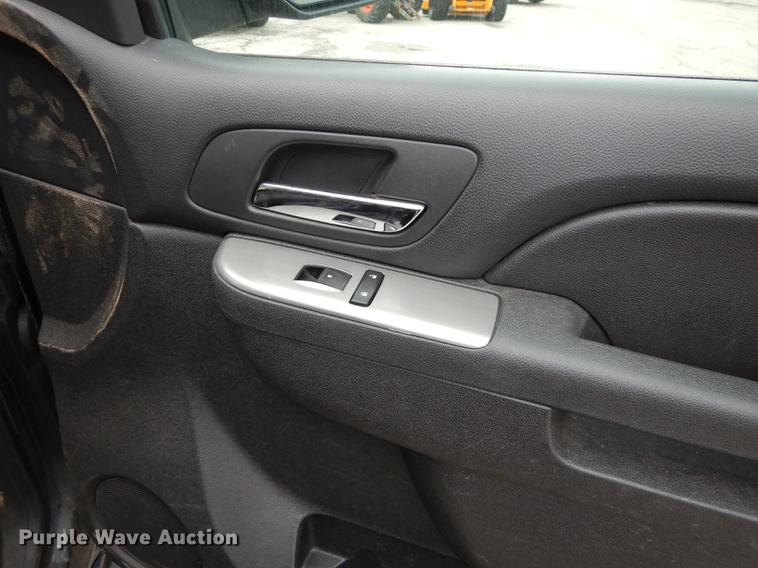 image for item DC0332 2013 Chevrolet Tahoe Police SUV