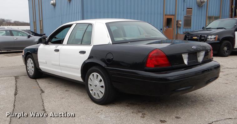 image for item DC0355 2006 Ford Crown Victoria Police Interceptor