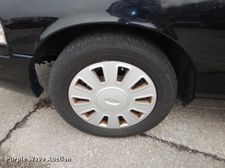 image for item DC0355 2006 Ford Crown Victoria Police Interceptor