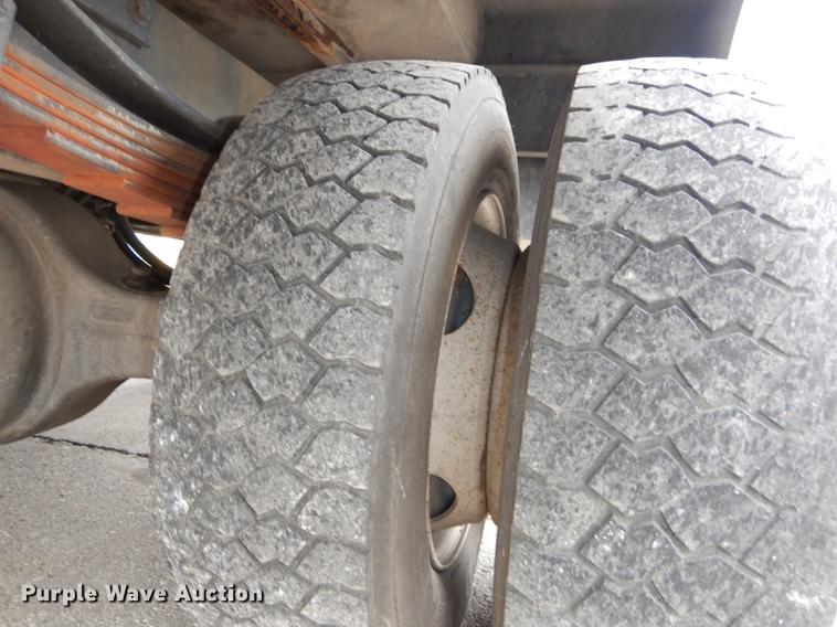 image for item DC0358 2002 International 4700 bucket truck