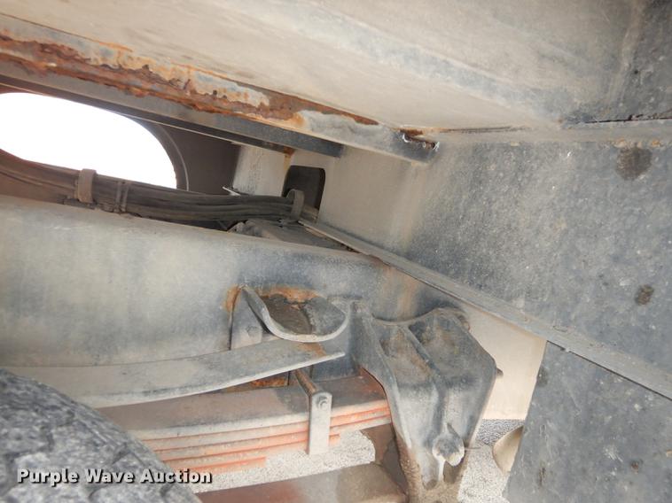 image for item DC0358 2002 International 4700 bucket truck