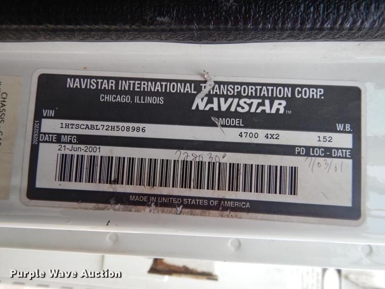 image for item DC0358 2002 International 4700 bucket truck