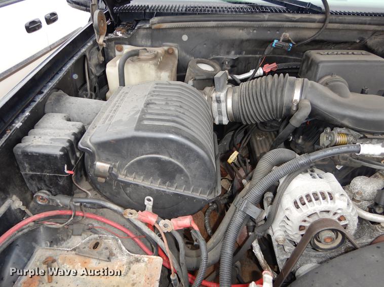 image for item DC0373 1998 Chevrolet Silverado 1500 Z71 Ext. Cab pickup truck