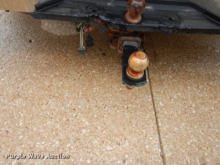 image for item DC0373 1998 Chevrolet Silverado 1500 Z71 Ext. Cab pickup truck