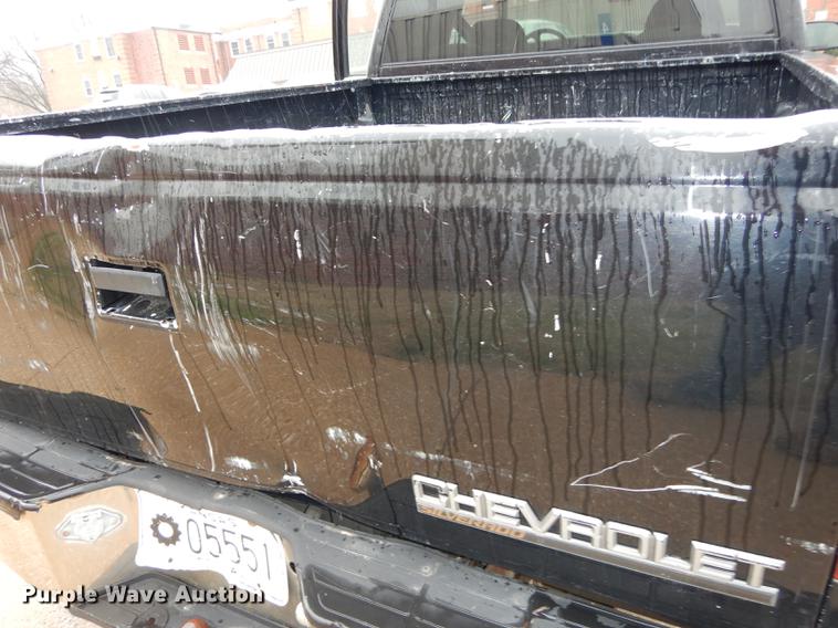 image for item DC0373 1998 Chevrolet Silverado 1500 Z71 Ext. Cab pickup truck