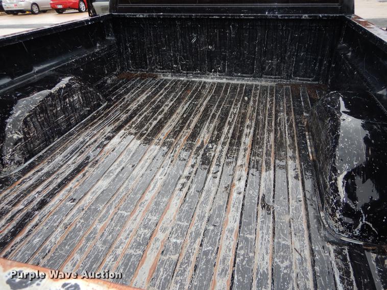 image for item DC0373 1998 Chevrolet Silverado 1500 Z71 Ext. Cab pickup truck