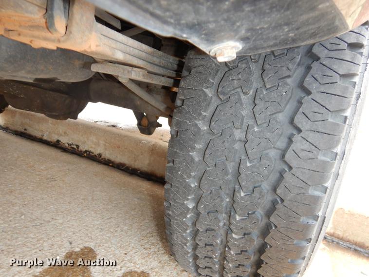 image for item DC0373 1998 Chevrolet Silverado 1500 Z71 Ext. Cab pickup truck