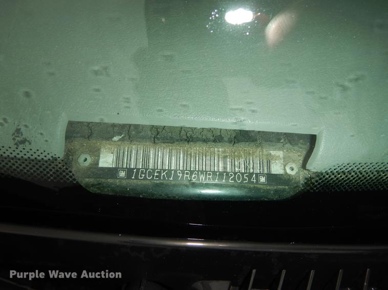 image for item DC0373 1998 Chevrolet Silverado 1500 Z71 Ext. Cab pickup truck