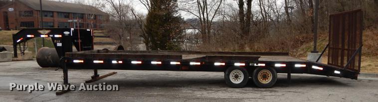 image for item DC0381 2006 H&H equipment trailer