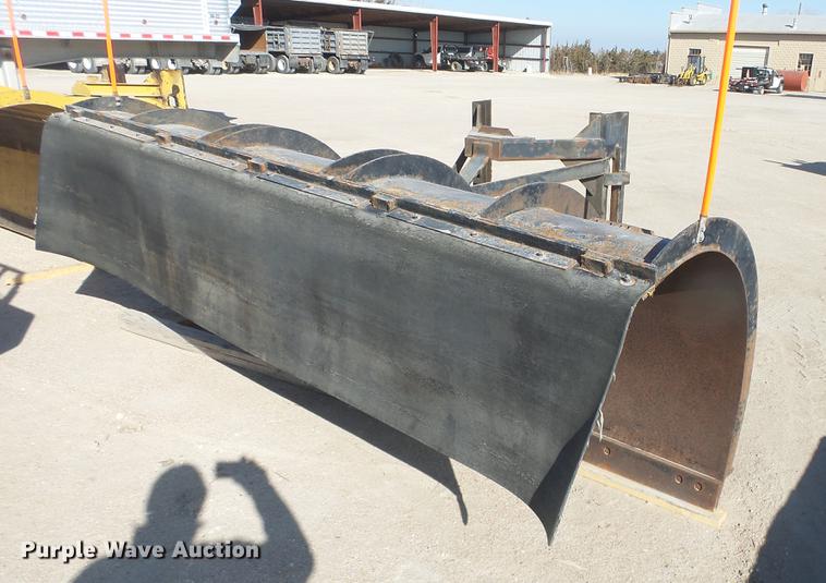 image for item DC0698 Henke snow plow