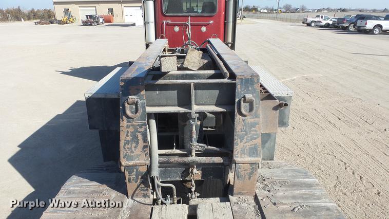 image for item DC0700 1982 Fruehauf lowboy equipment trailer