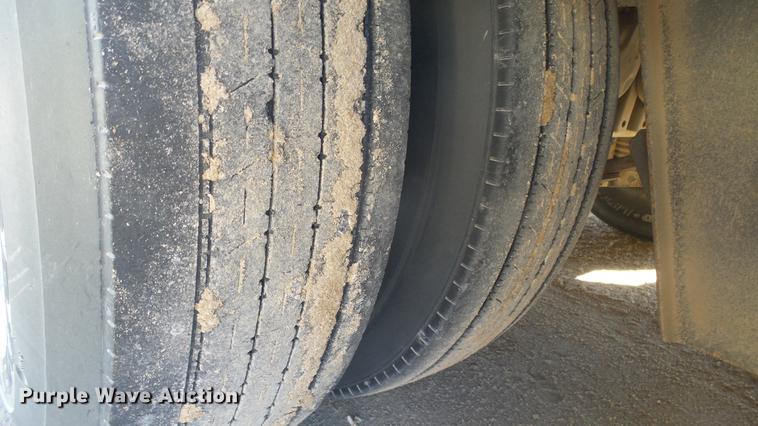 image for item DC0700 1982 Fruehauf lowboy equipment trailer