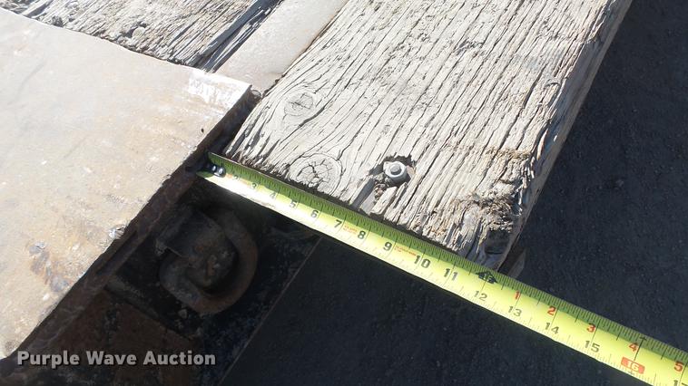 image for item DC0700 1982 Fruehauf lowboy equipment trailer