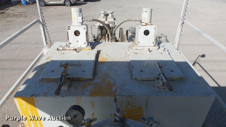 image for item DC0701 LaFarge paint striper bed