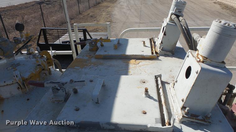 image for item DC0701 LaFarge paint striper bed