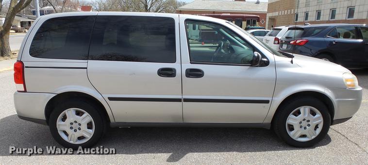 image for item DC0742 2008 Chevrolet Uplander van