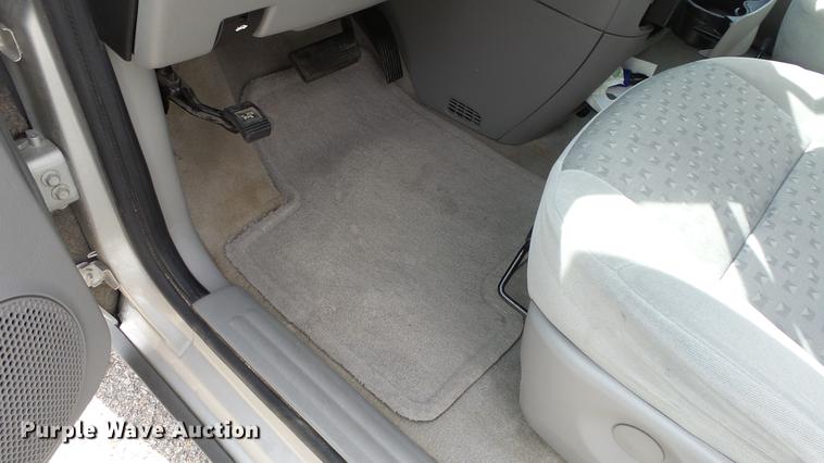 image for item DC0742 2008 Chevrolet Uplander van