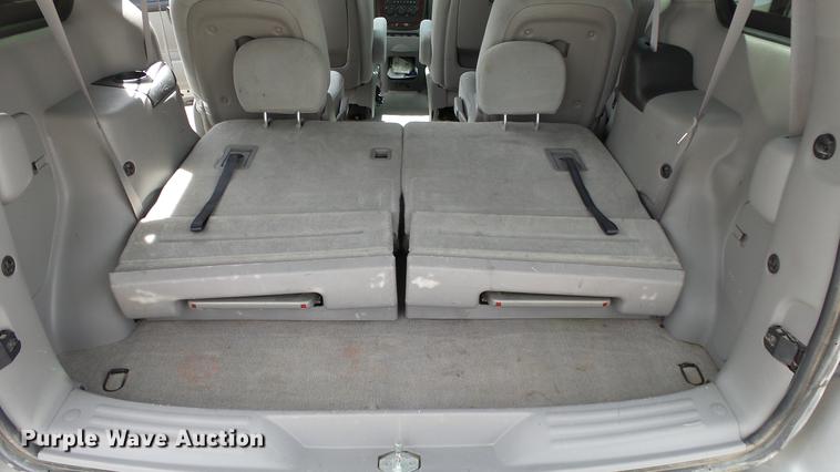 image for item DC0742 2008 Chevrolet Uplander van