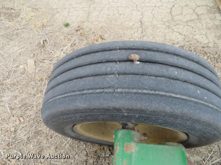 image for item DC0899 John Deere CX15 rotary mower