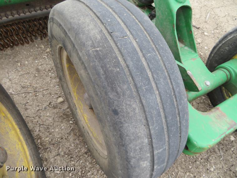 image for item DC0899 John Deere CX15 rotary mower